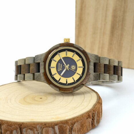 klein houten horloge